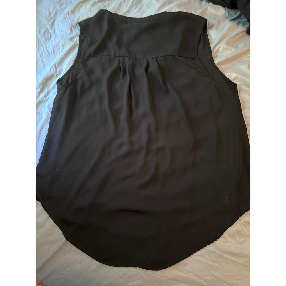 Torrid Plus Size Black Sleeveless Harper Georgette Blouse, Size 2/2X‎ - Picture 11 of 11